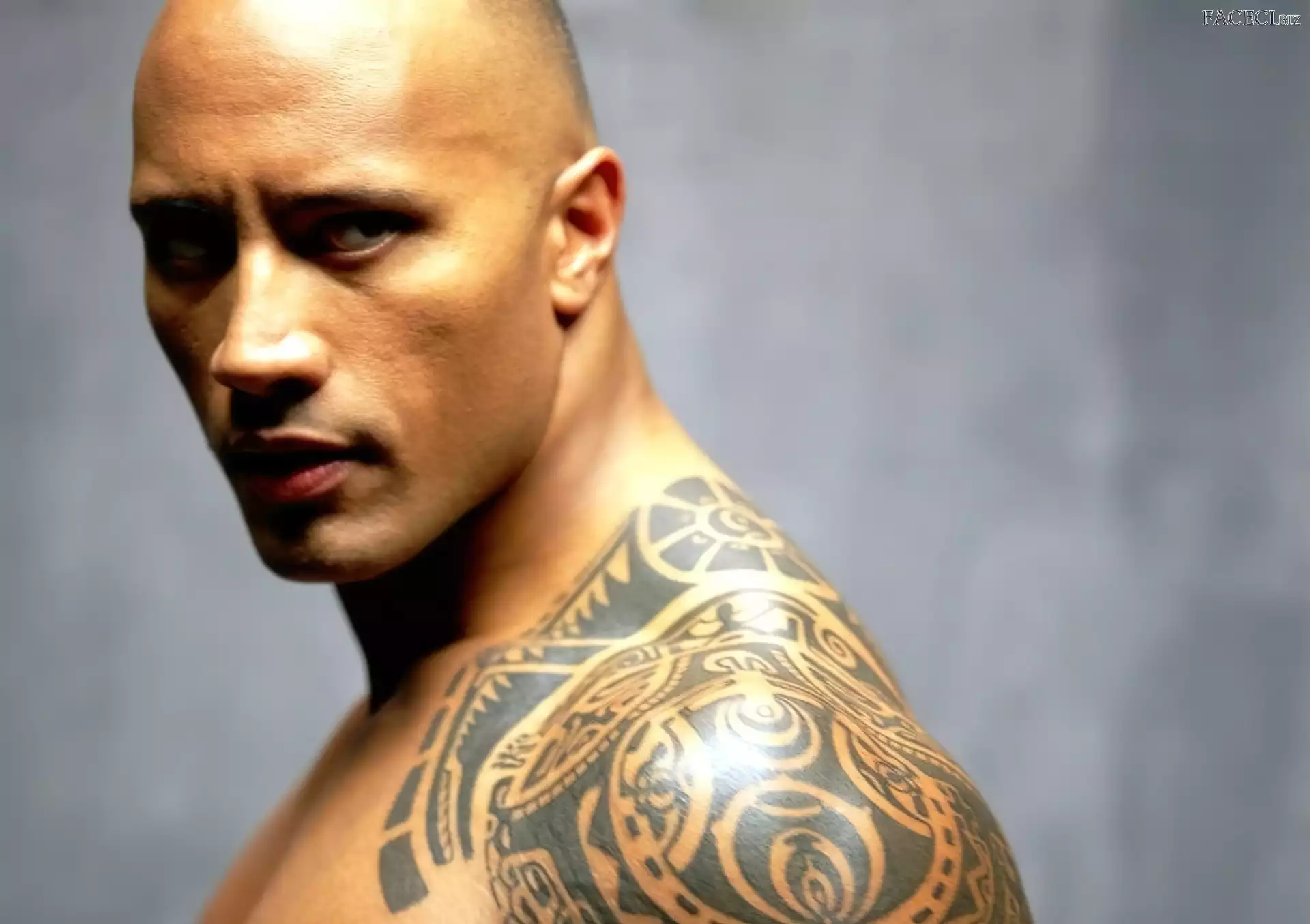 Dwayne Johnson, Tatuaż